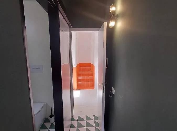 Toledo Panoramic Rooftop With Terrace Bed and breakfast Nápoles